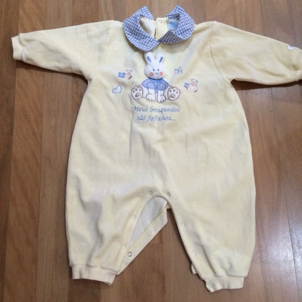 EASTER Yellow Baby Onesie with Bunny Design TYROL Baby  - like a plush